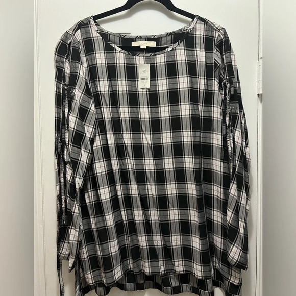 Ann Taylor Loft Women’s Plaid Long Sleeve Blouse Large New NWT - Picture 2 of 4